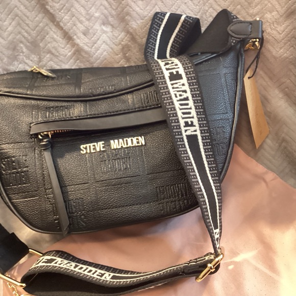 Steve Madden Croc Collection - Picture 6 of 10